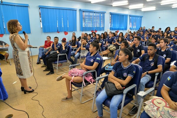 Juízes coordenadores de concurso de redação sobre justiça e cidadania continuam visitas a escolas estaduais pela capital e interior de Rondônia