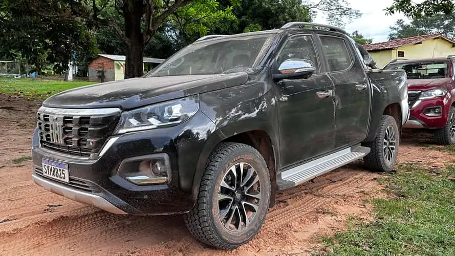 Análise: Nova Fiat Titano apela ao preço e nada mais; Ela é baseada na Peugeot Landtrek; Vídeo