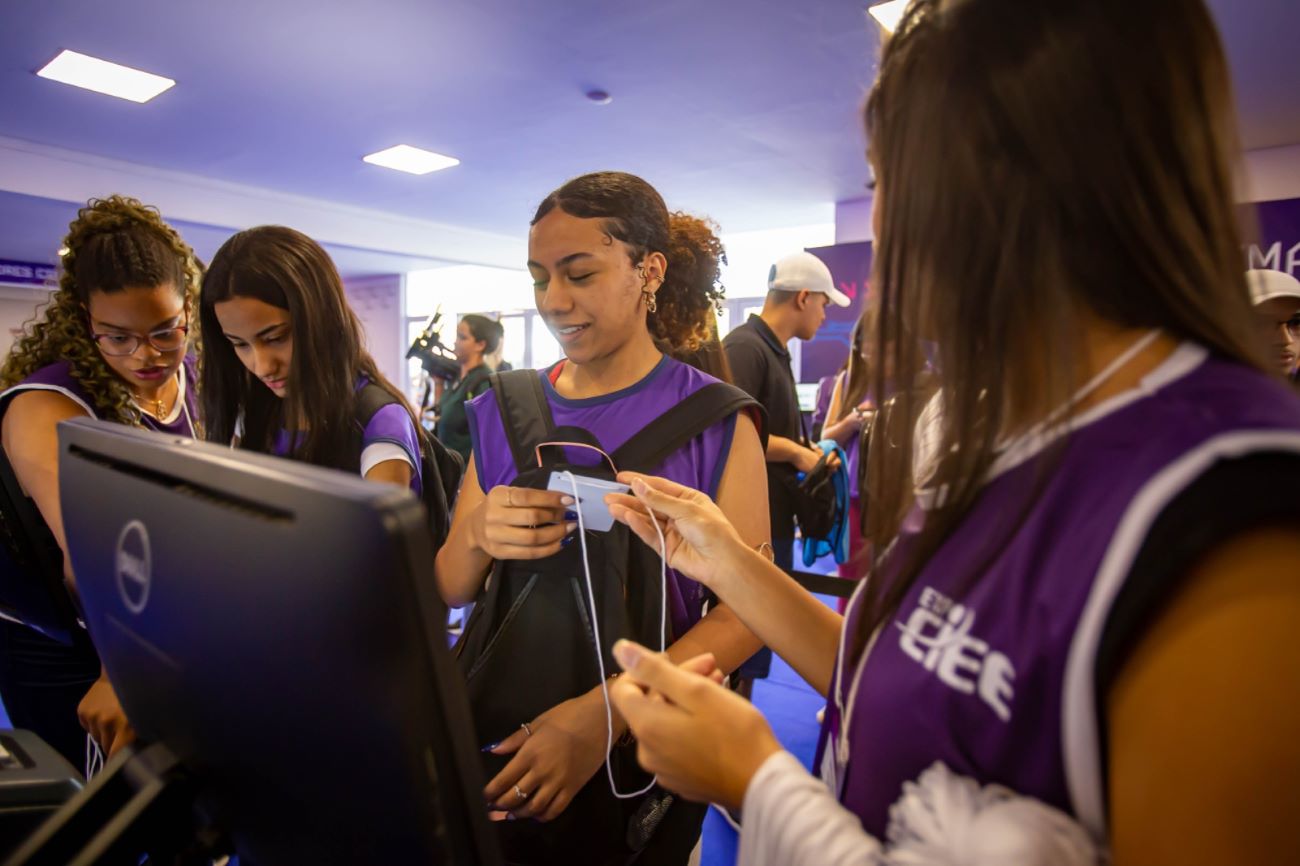 O Centro de Integração Empresa-Escola- CIEE está com 41 vagas abertas de estágio em Rondônia esta semana.