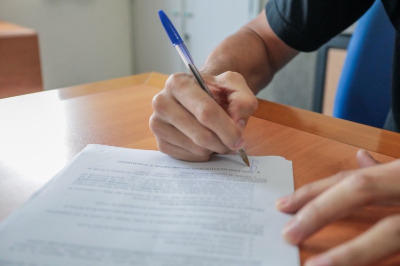 Há cargos para candidatos com ensino fundamental, médio e superior